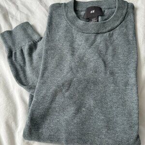 H&M light blue crew neck sweater